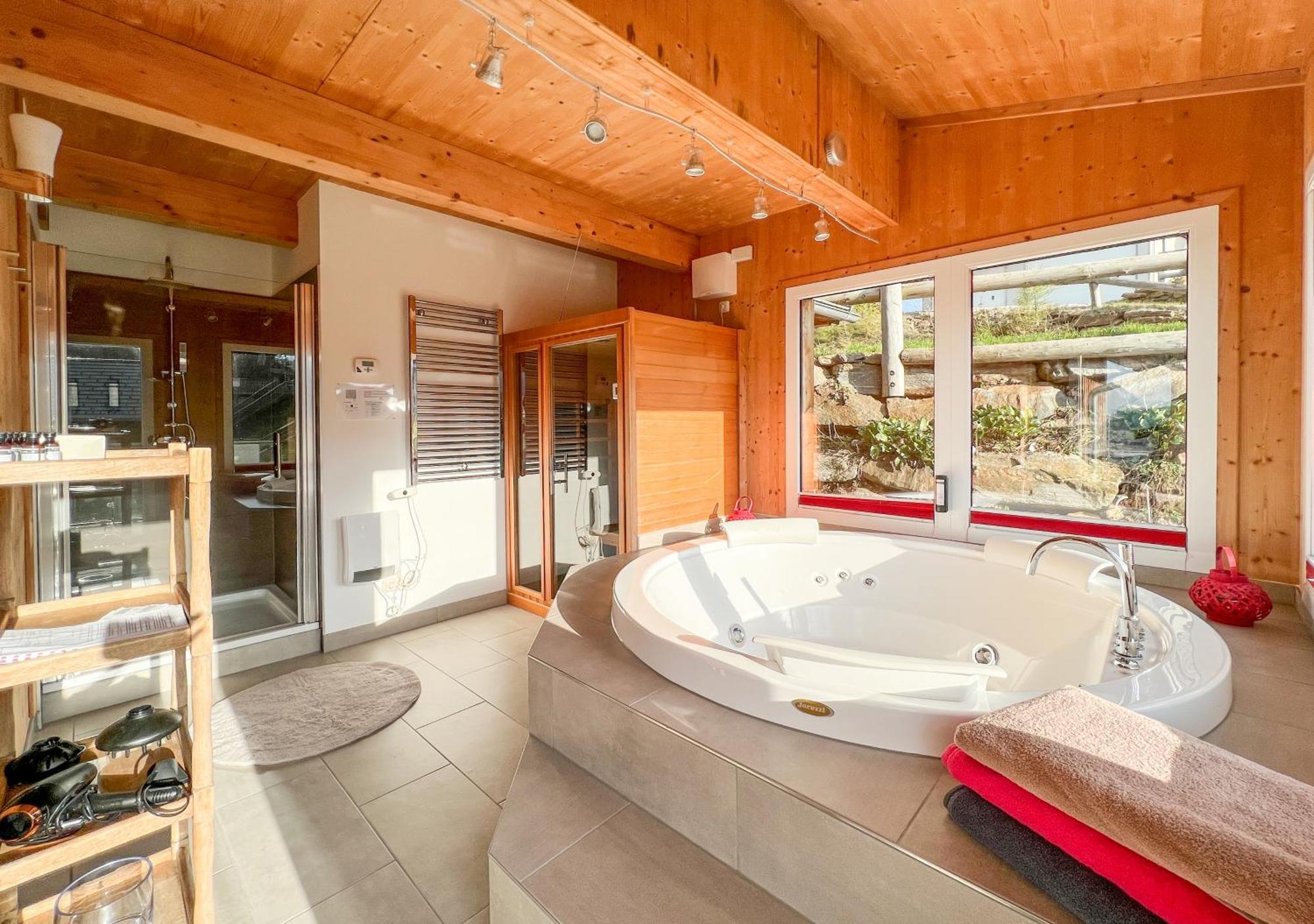 1A Chalet "Wolke" Wandern, Grillen, Wellness Im Traumhaus โวลฟ์สแบร์ก ภายนอก รูปภาพ